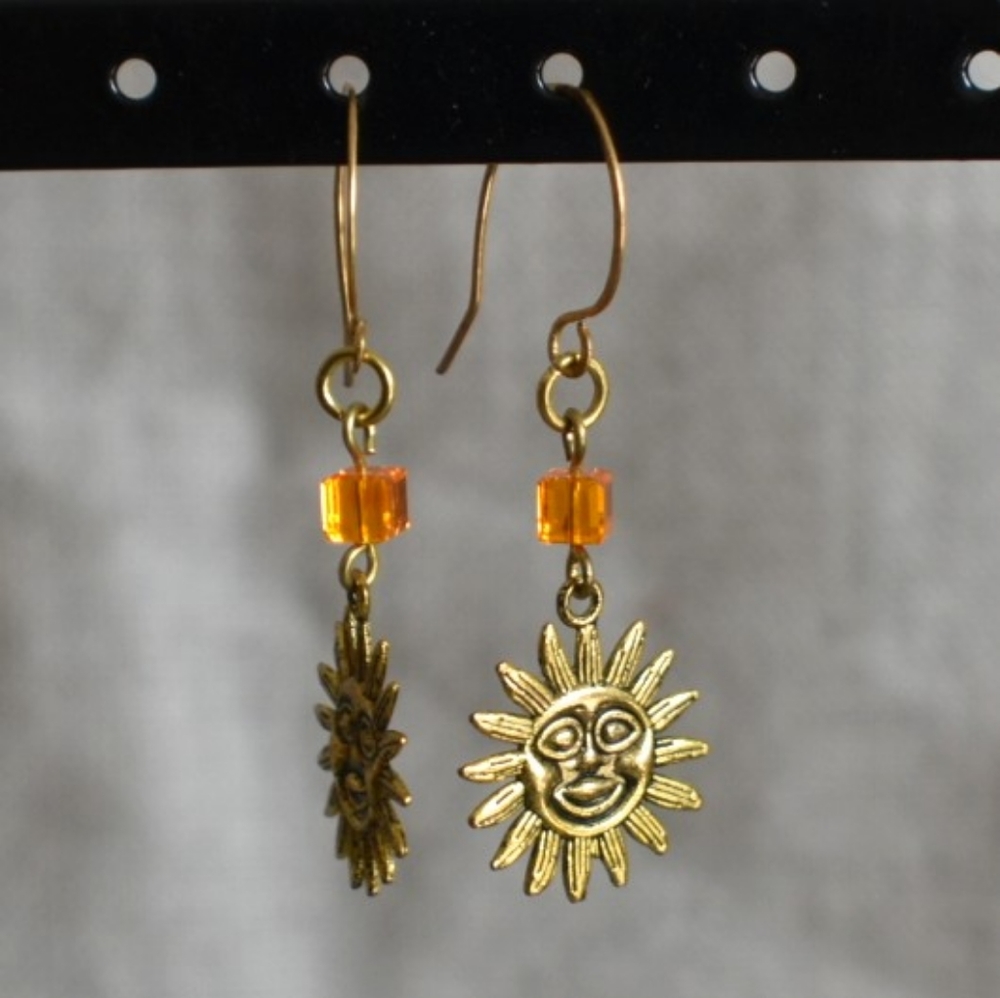 Fun Gold Plated Sun Charm and Orange Crystal Earrings NWOT